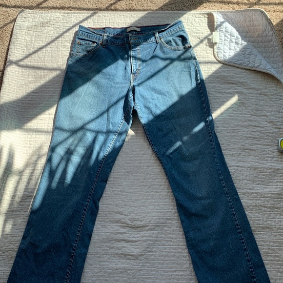 Levi's Denim - LEVIS WOMENS JEANS 550